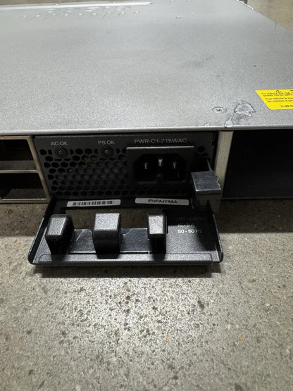 Cisco  Catalyst 3850 (WS-C3850-24P-L) 24-Port Gigabit Ethernet PoE+ Switch